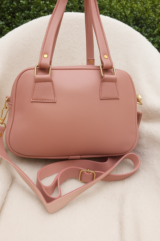 Elegant Designer Handbag with Premium Finish"