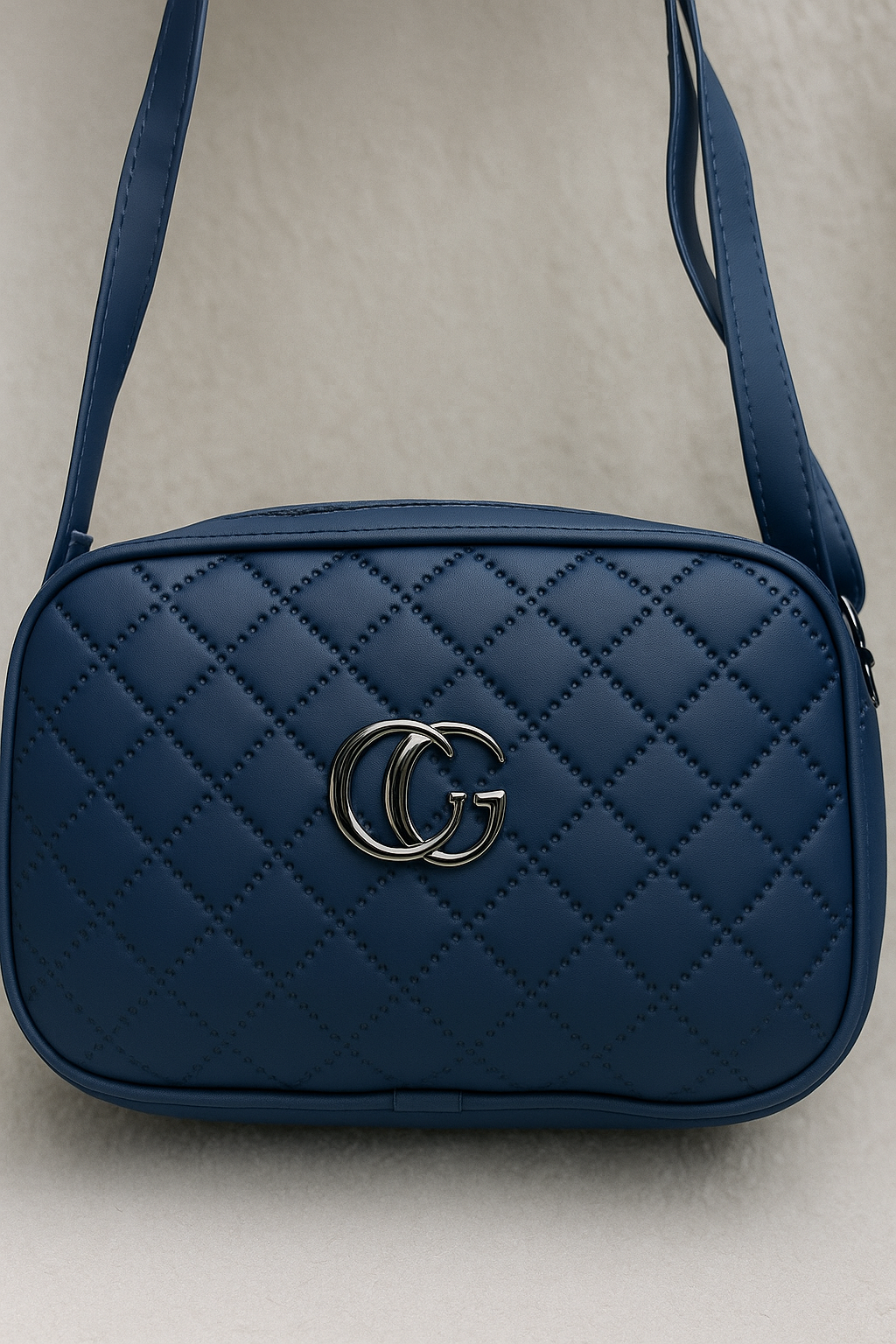 ✨ Elegant Quilted Shoulder Bag with Double Zipper ✨